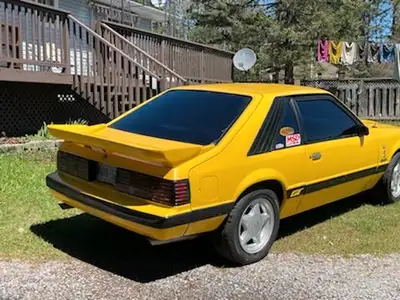 1985 Mustang (2015 Crate motor)