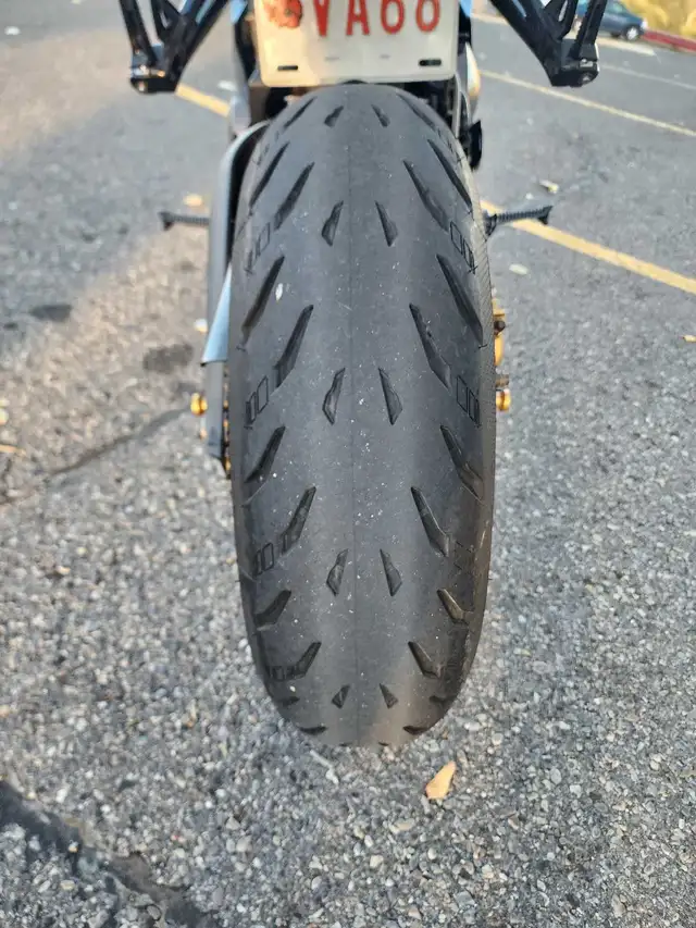 2007 Triumph Daytona in Sport Bikes in Calgary - Image 4