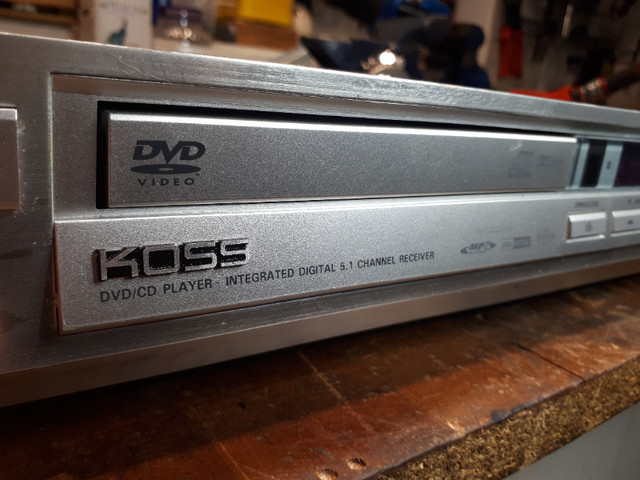 Stéréo KOSS 5.1 Surround Sound Receiver + Lecteur CD/DVD Player dans Appareils électroniques  à Longueuil/Rive Sud - Image 2