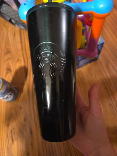 Brand new price tag still on Starbucks black tumbler with strawberry 710 ml /24 oz