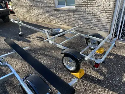 TR15-GLV-RT Angler 64 Trailer Galvanized welded steel frame construction with retractable tongue and...