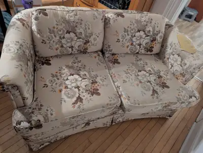 Free Loveseat, View more