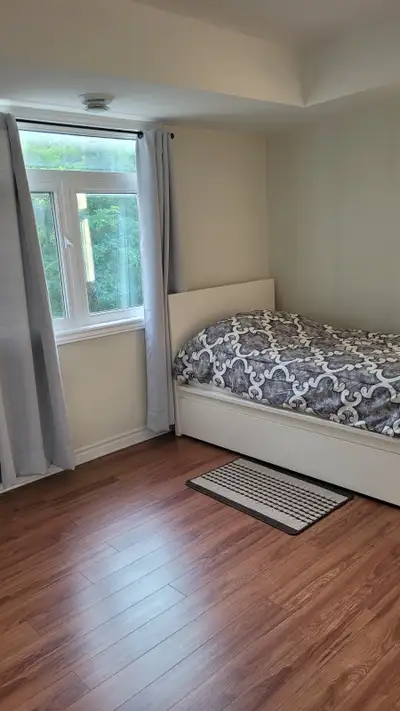 LOOKING FOR A PEACEFUL, WELL-CONNECTED SPOT? WE'VE GOT A SMALL FURNISHED ROOM AVAILABLE ASAP. RENT A...