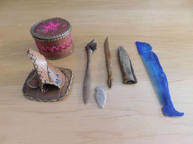Vintage Indigenous Hand Made Craft Collection in Arts & Collectibles in Kitchener / Waterloo - Image 3