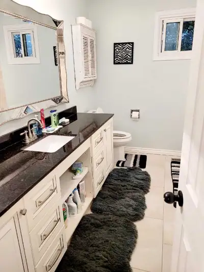 Private Room for Rent, with a Shared bathroom suitable for working individuals or student. Call toda...