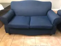 Deux sofa à vendre