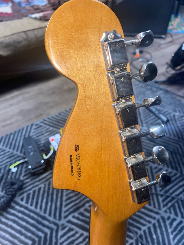Fender Jaguar Rosewood fretboard in Guitars in Winnipeg - Image 3
