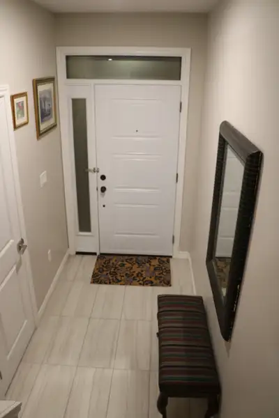 Modern, fully furnished executive townhome available for lease in a prime Gordon Street location, id...