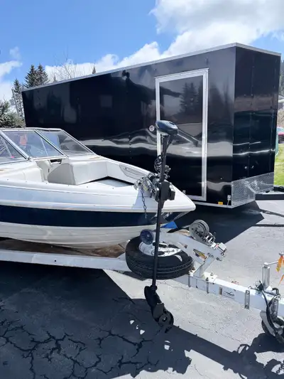 Boat comes with fishfinder trolling plate trolling motor boat is an excellent condition for more inf...