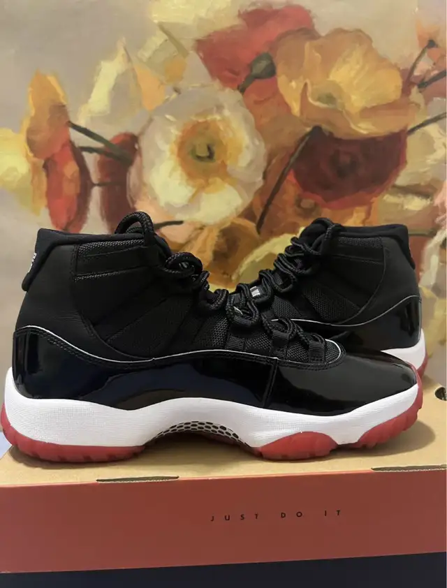 Jordan 11 Retro Bred  in Men's Shoes in Mississauga / Peel Region - Image 4