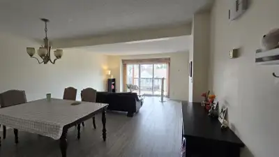 Whole house (4 bedrooms, 2.5 washrooms) available for rent starting September 2026. -3 upstairs unit...