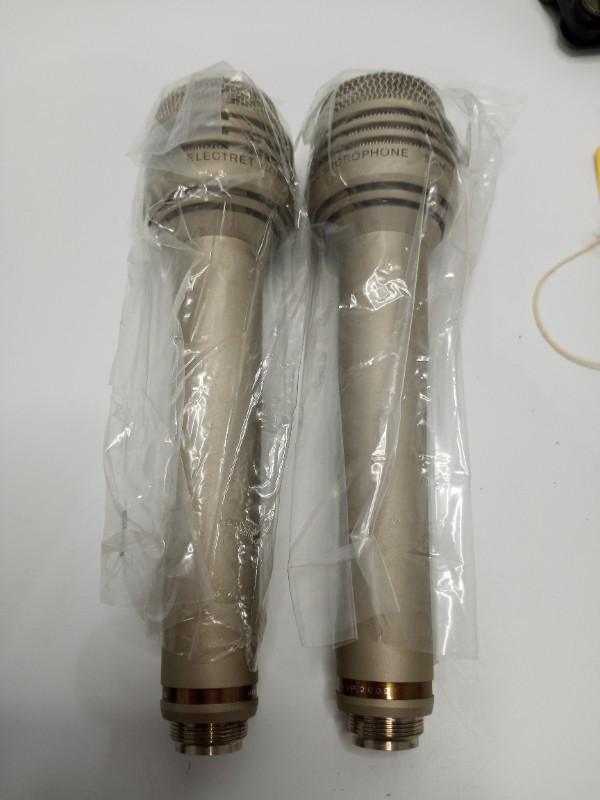 2 Vintage SONY ECM-250D Electret Condenser Microphones in General Electronics in Kitchener / Waterloo - Image 4