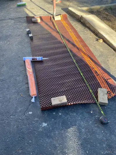 I am selling extra pieces of new, unused Delta-MS waterproofing membrane, perfect for foundation pro...