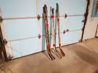 12 hockey sticks