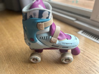 Adjustable Roller Skates 