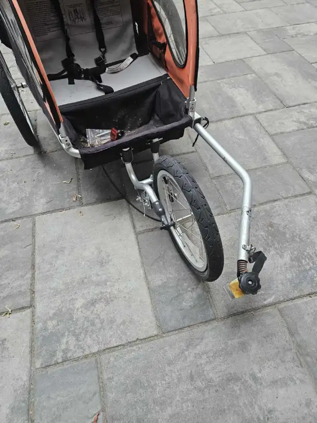 Bike trailer/Jogger  in Kids in Barrie - Image 4