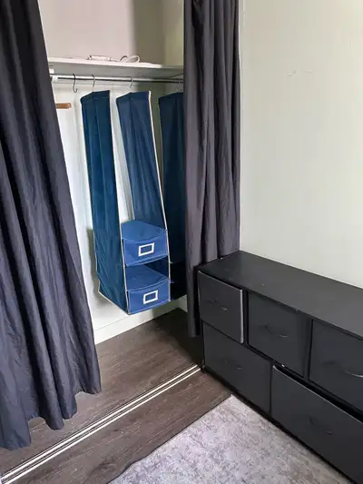 Bright Room for Rent – $700 (Utilities & Wi-Fi Included) A bright and welcoming room is available in...