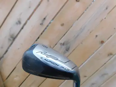 RIGHT-HAND WILSON LAUNCHER HYBRID IRONS SET, View more