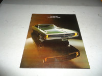 1969 CHRYSLER LARGE SIZE DELUXE SALES BROCHURE. CAN MAIL