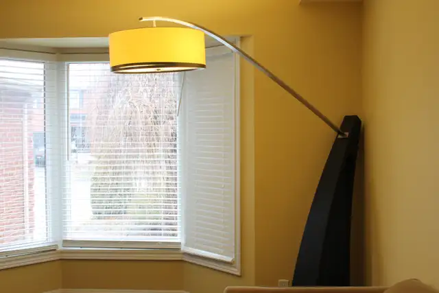 Tusk Arc Floor Lamp in Indoor Lighting & Fans in Oshawa / Durham Region - Image 6