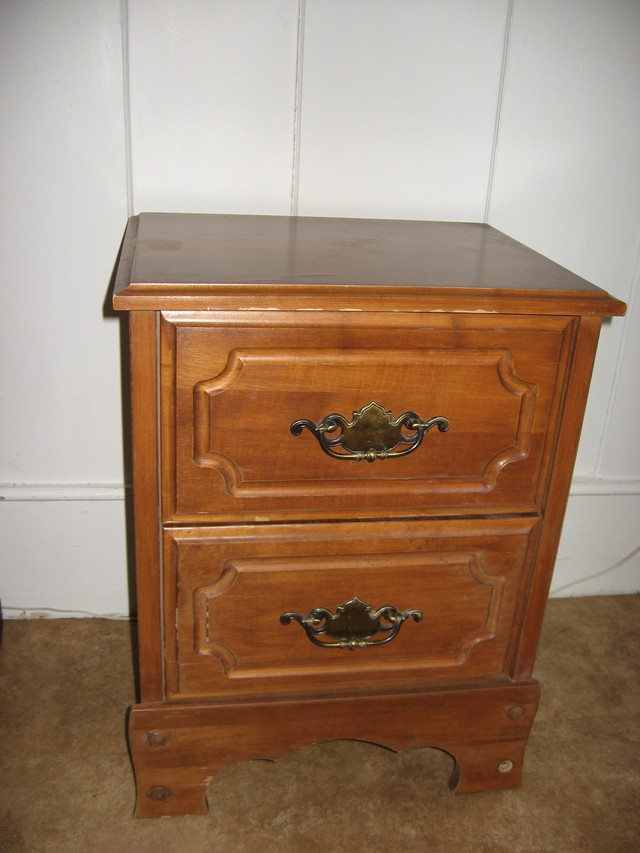 Set de chambre dans Lits et matelas  à Lévis - Image 3