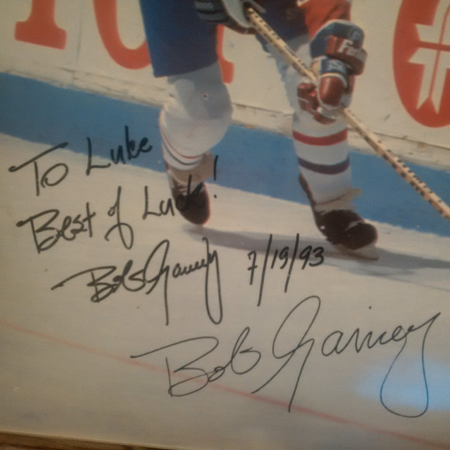 Bob Gainey - NHL Montreal Canadiens signed poster 14 x 24 in Arts & Collectibles in Peterborough - Image 2