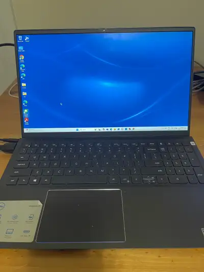 Dell Inspiron 15 - 5515, Rayzen 7 - 16 GB - 512 GB SSD, View more