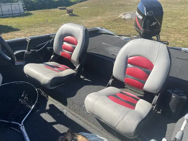 2012 Lowe Skorpion bass boat in Powerboats & Motorboats in Yarmouth - Image 6