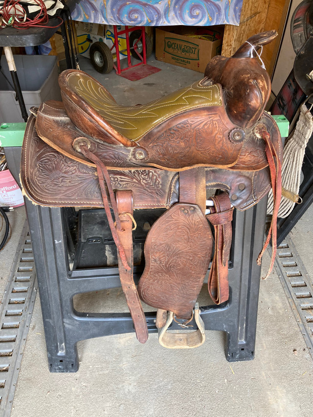 Saddles For Sale in Equestrian & Livestock Accessories in Strathcona County - Image 2