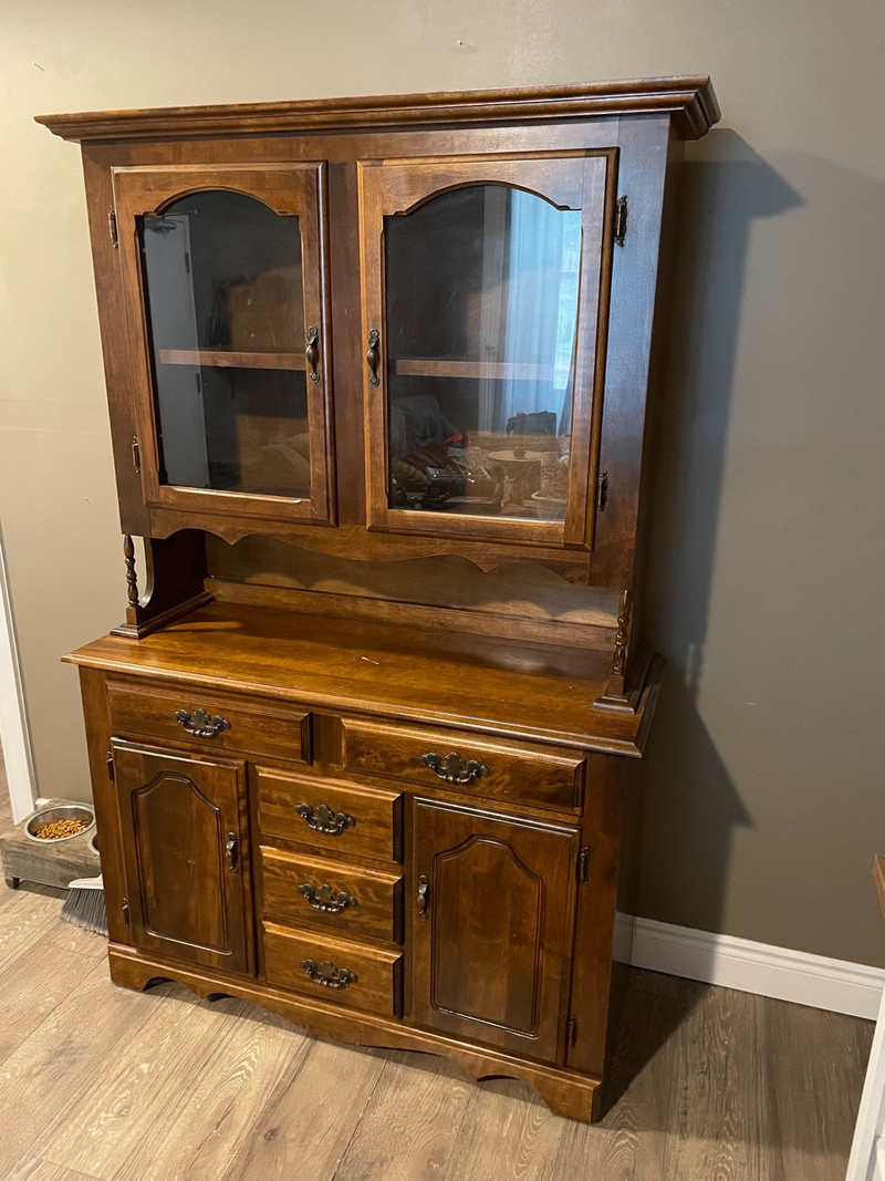 Antique buffet hutch Hutches & Display Cambridge Kijiji
