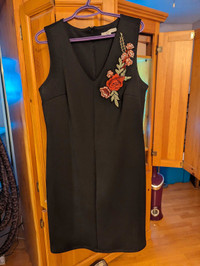 Cleo dress size L