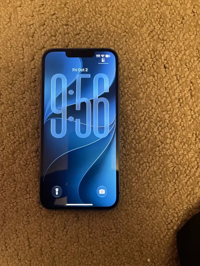 iPhone 13