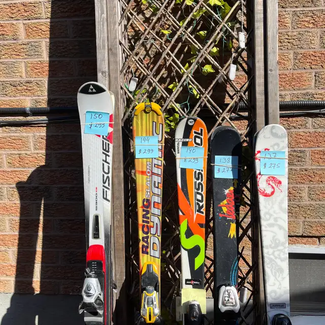 Ski with boots  in Ski in Markham / York Region - Image 8
