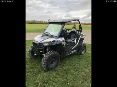 Only 3750 kms, comes with front and rear windshields, front wiper, mirrors, winch, hitch & full skid...