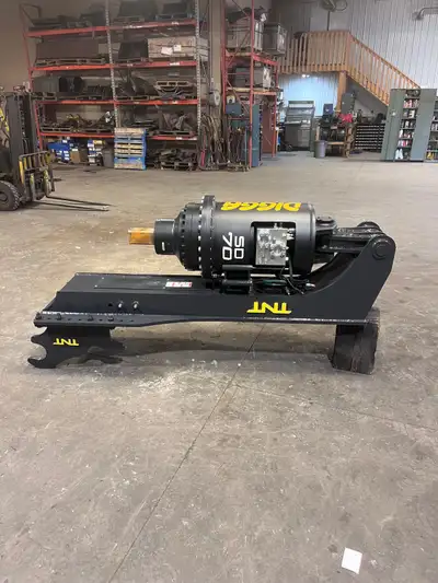 Excavator screw pile backboards custom built in stony plain Alberta built with high strength steel,...