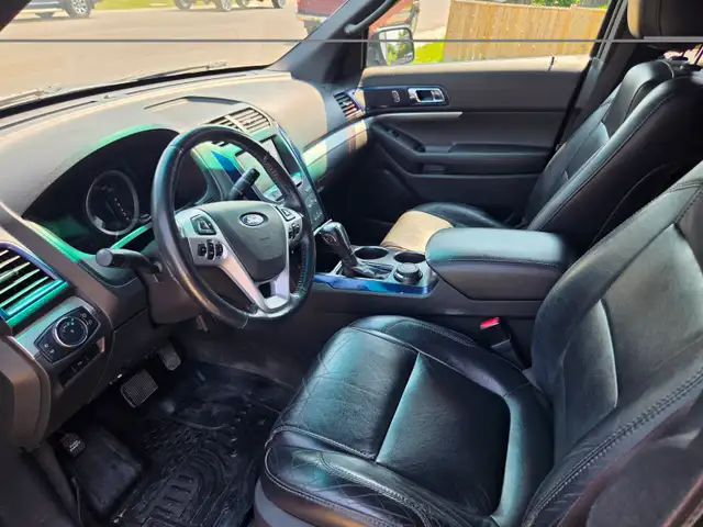 2011 Explorer with Newer Engine544786158747668486