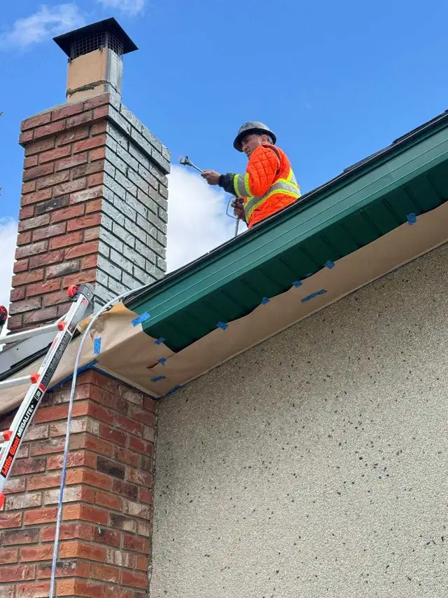 Painting & Contracting: Free Estimates in Painters & Painting in Calgary - Image 9