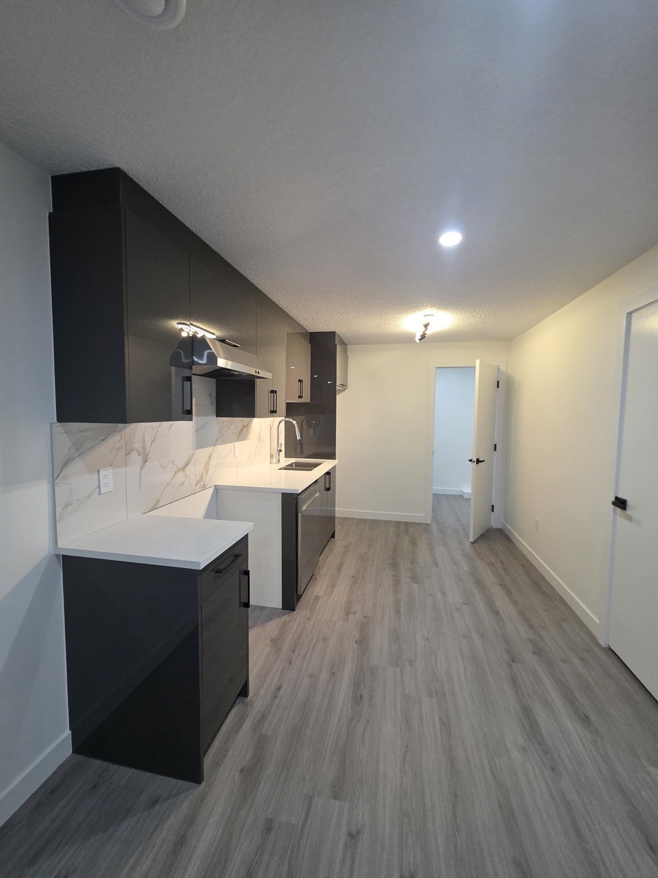 Furnished Single Bedroom Basement with Den 2