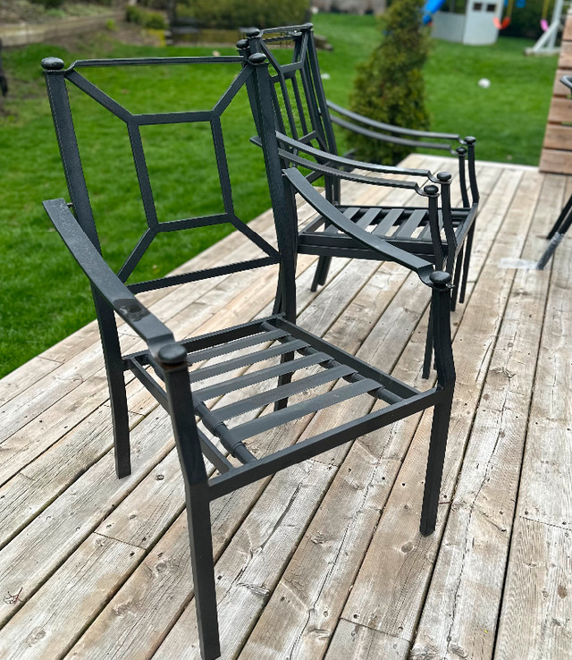 Outdoor dining chairs - Brian gluckstein in Patio & Garden Furniture in City of Toronto