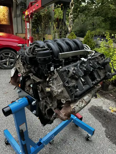 2018 Ford F-150 Coyote Engine 5L V8 As is 483 000 km - needs to be rebuilt