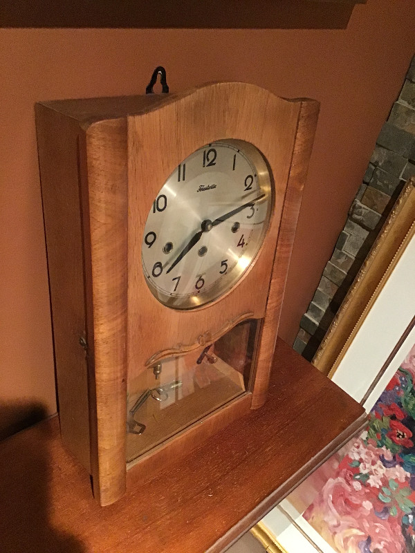 Antique Forestville Wall Clock in Arts & Collectibles in Oakville / Halton Region - Image 2