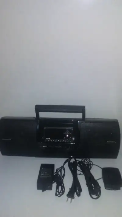 Sirius Satellite Radio Model SP5TKIC W/ Boombox-SUBX2C, View more