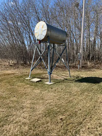 I have a 300 gallon tank I used for diesel fuel. Come with everything you see. It has no leaks. I ju...