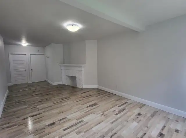 PETS WELCOME // Very large 4 1/2 for rent
