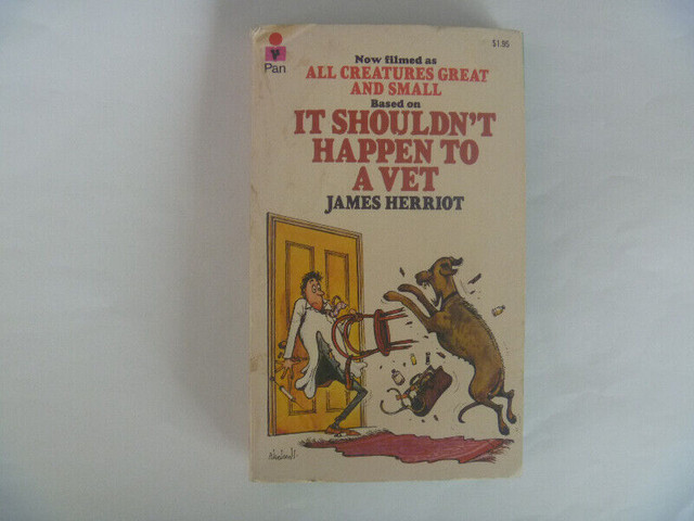 James Herriot - It Shouldn't Happen To A Vet (1973 Paperback) in Fiction in Winnipeg