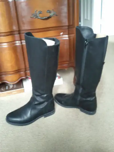 Anfibio Boots. Size 38. Made in Canada., View more