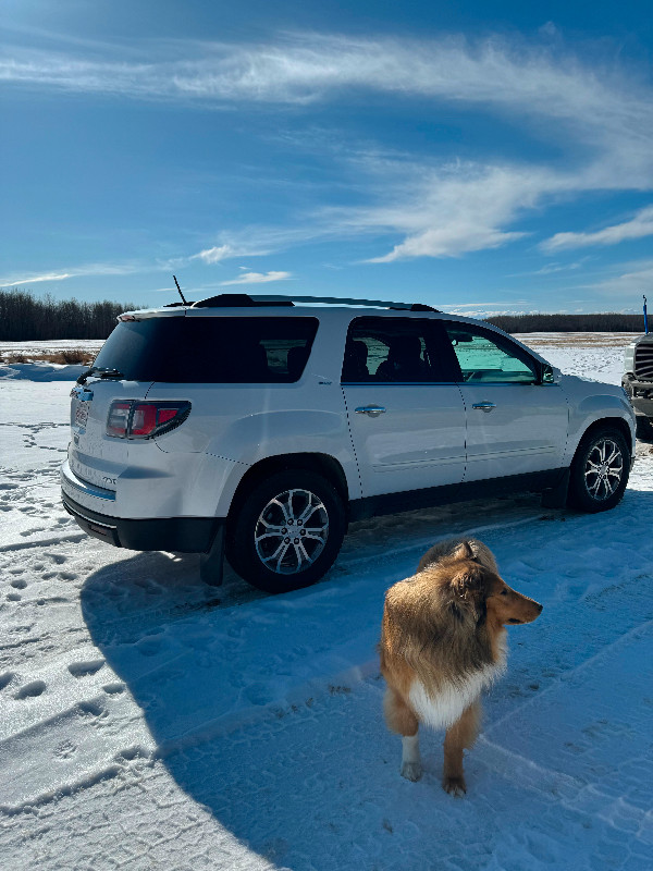 2016 GMC Acadia in Cars & Trucks in Grande Prairie - Image 2