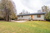 Beautiful Home on over 3 Acres of Property in Southgate