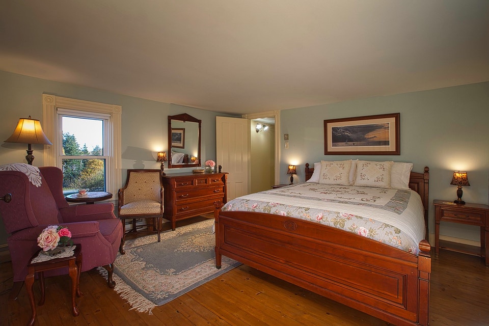 Rose Bay Homestead Farmhouse 6-month Rental 3