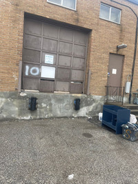 WAREHOUSE FOR SUBLEASE PRIME LOCATION 